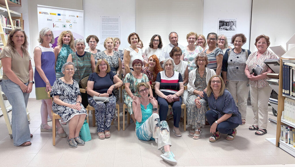 Más de veinte personas participaron en una actividad que reivindicó la cultura como espacio de encuentro, bienestar y construcción comunitaria en el medio rural y que se desarrolla se enmarcada en la acción “Puntos Violeta” del proyecto de cooperación “CONCILIA. Ser mujer rural”.